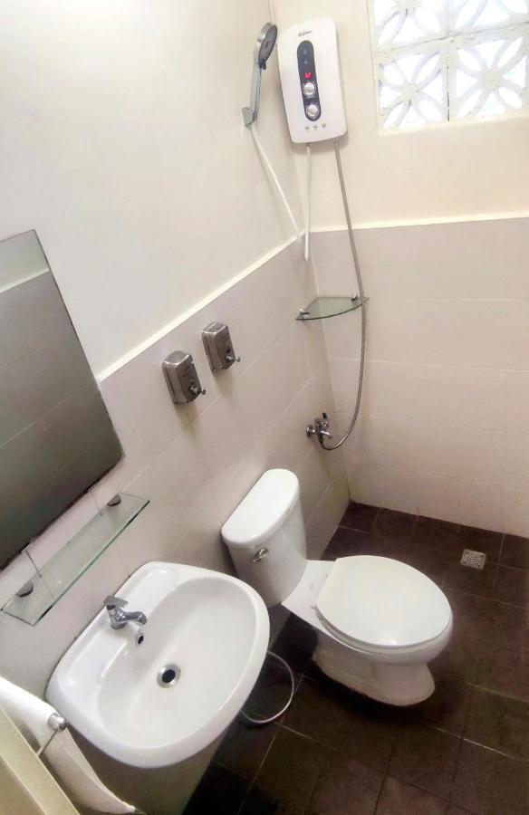 Digital Nomad Place - City Center Coron Bagian luar foto