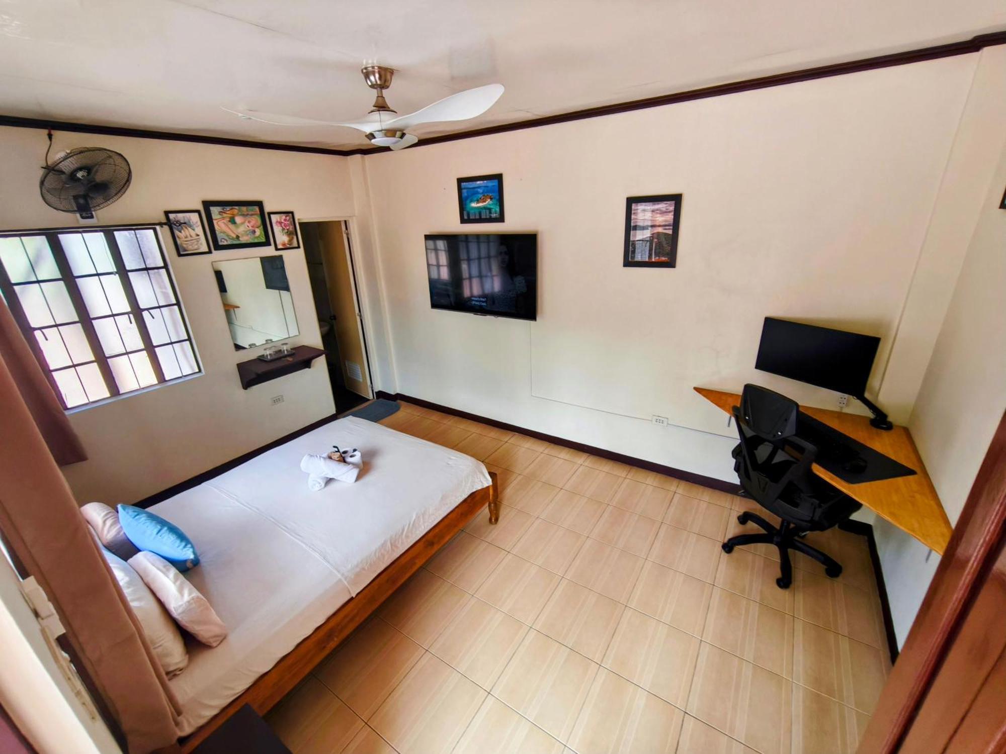 Digital Nomad Place - City Center Coron Bagian luar foto